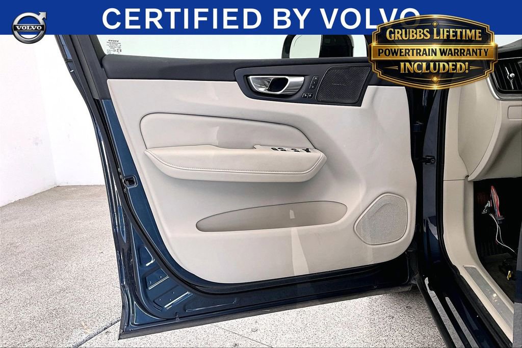 Used 2024 Volvo XC60 B5 Ultimate w/ Protection Package Premier AWD/4WD image 23