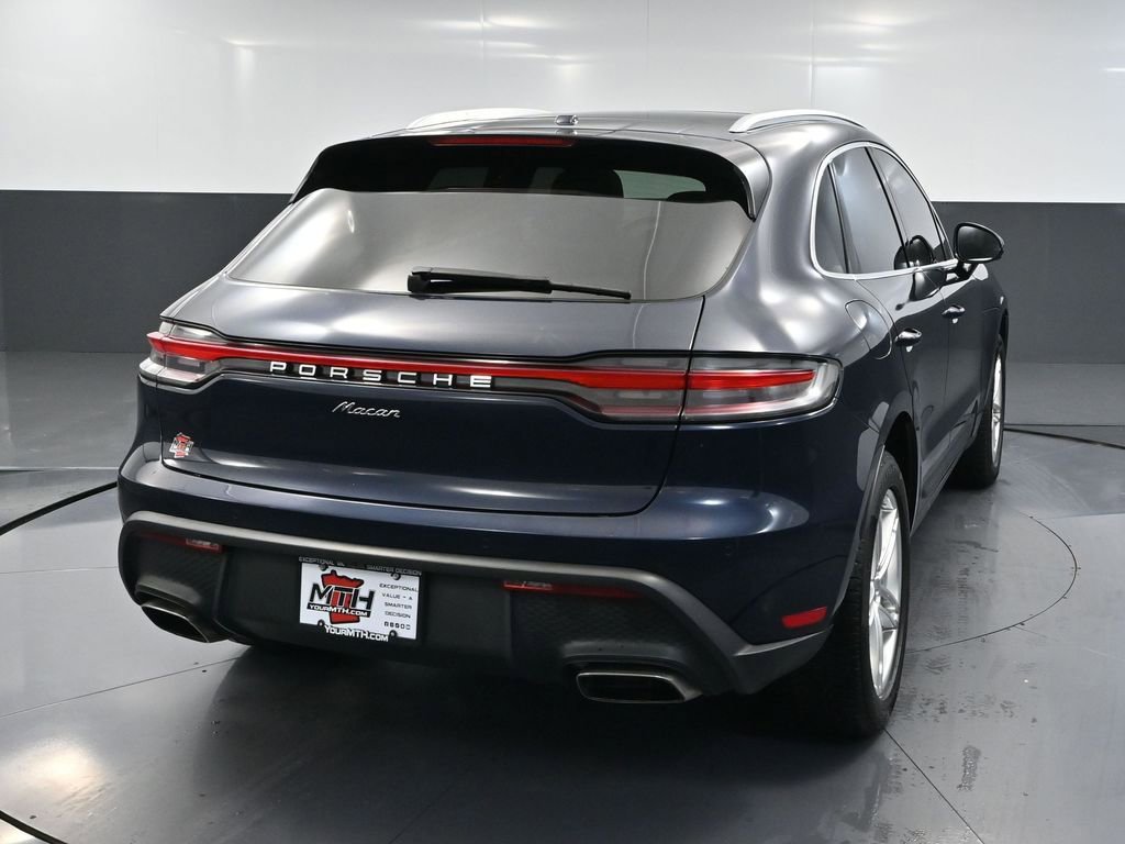 Used 2022 Porsche Macan Base image 6