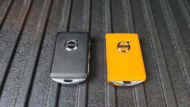 Used 2023 Volvo XC60 B5 Plus w/ Climate Package image 57