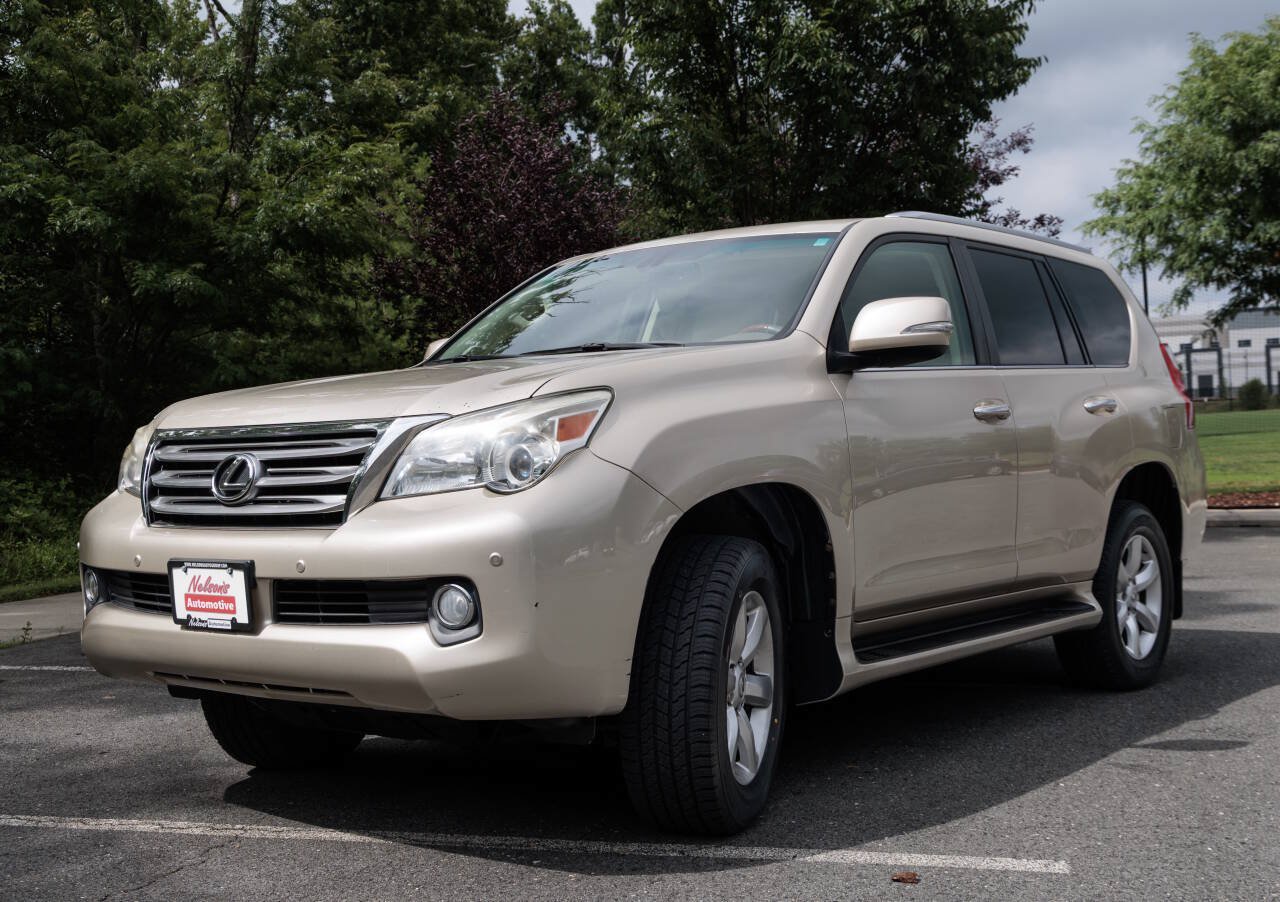 Used 2010 Lexus GX 460 w/ Comfort Plus Pkg AWD/4WD image 6