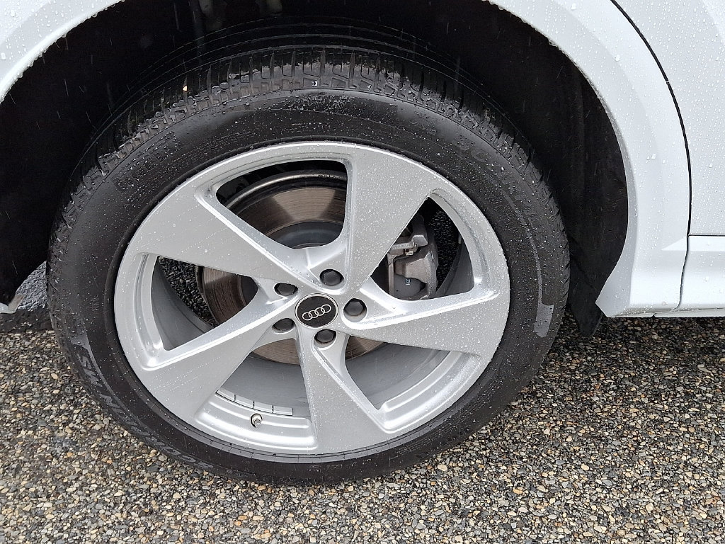 Certified 2025 Audi Q5 Premium w/ Premium Plus AWD/4WD image 8