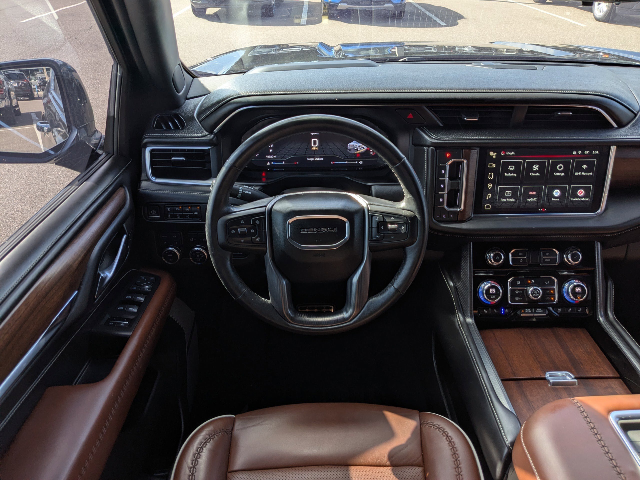 Used 2023 GMC Yukon XL Denali Ultimate image 18