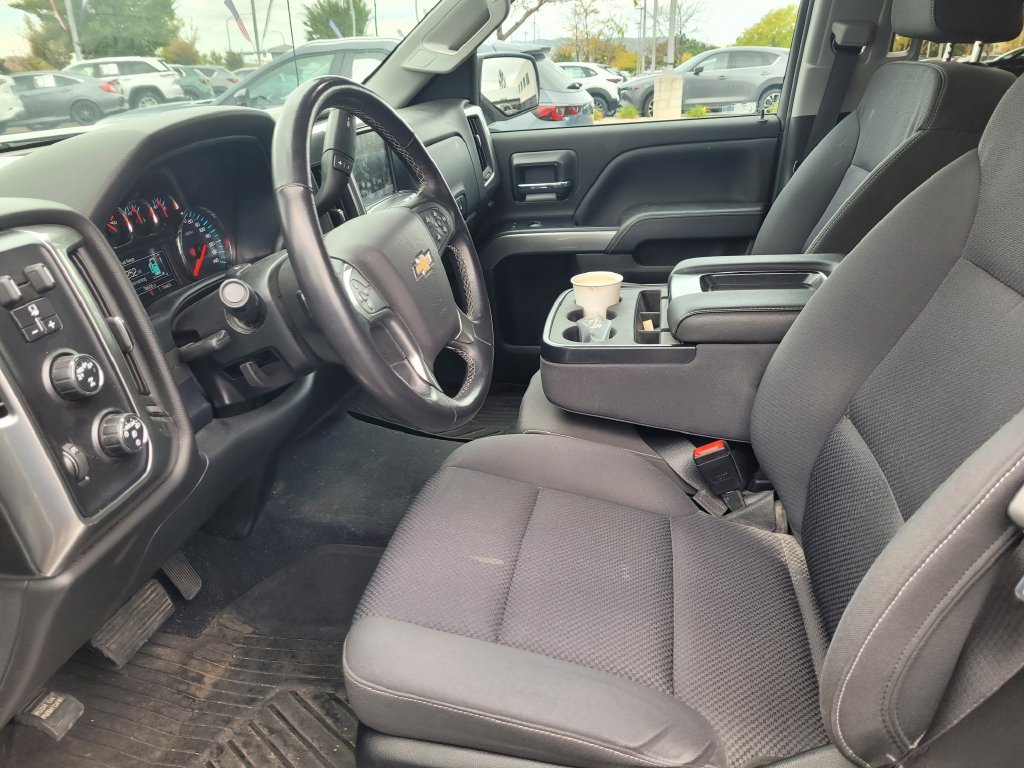 Used 2018 Chevrolet Silverado 1500 LT w/ All Star Edition AWD/4WD image 23