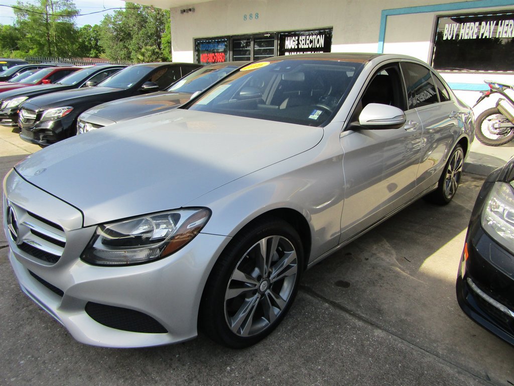 Used 2016 Mercedes-Benz C 300 4MATIC Sedan image 1