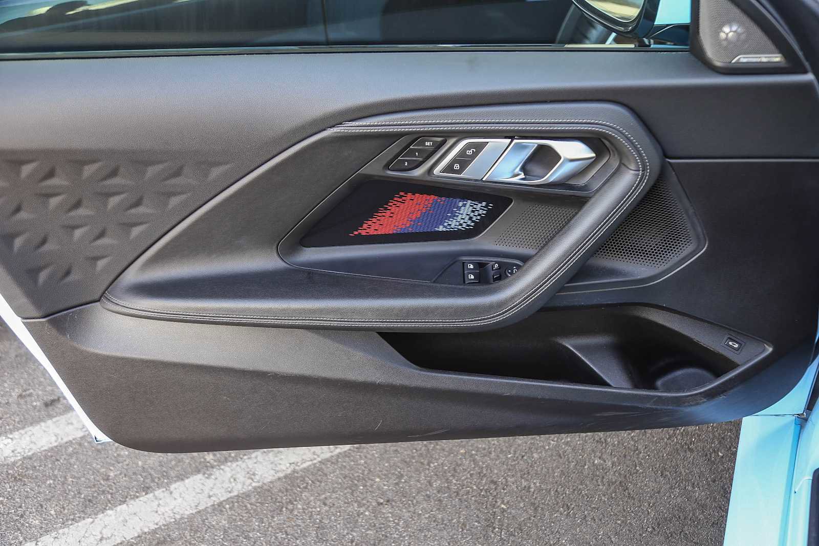 Used 2023 BMW M2 image 17