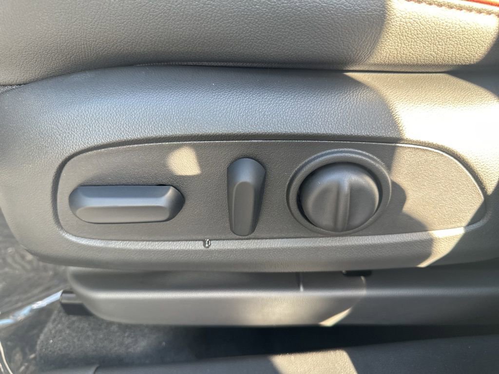 New 2026 Chevrolet TrailBlazer RS w/ Convenience Package image 19