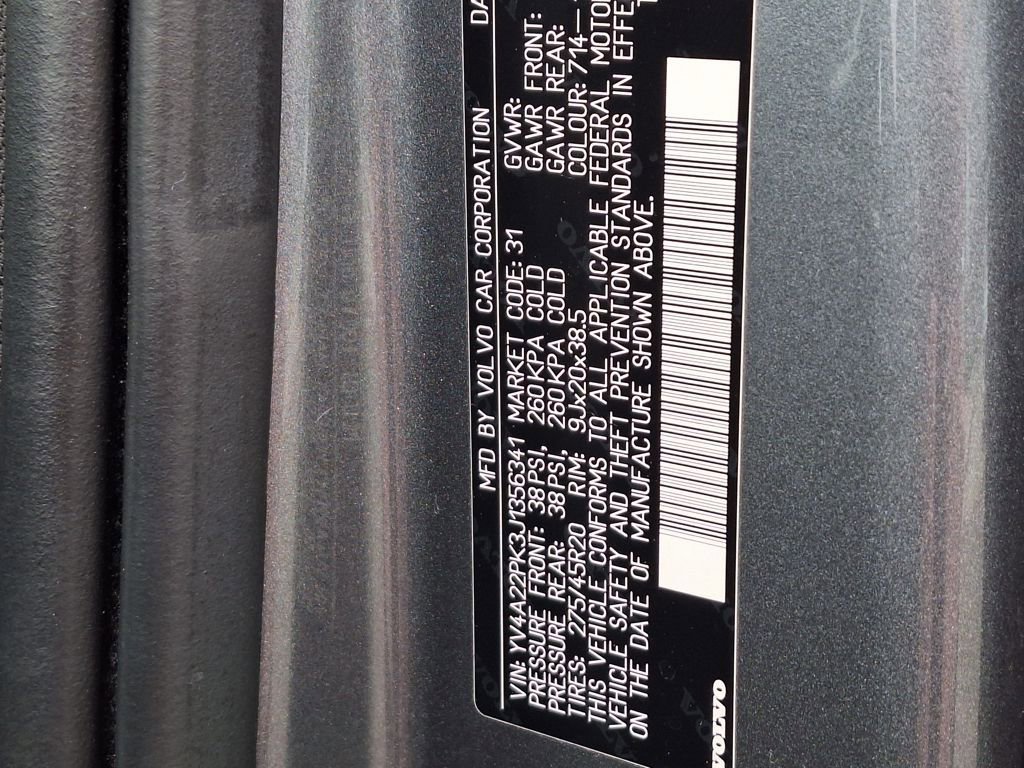 Used 2018 Volvo XC90 T6 Momentum image 32