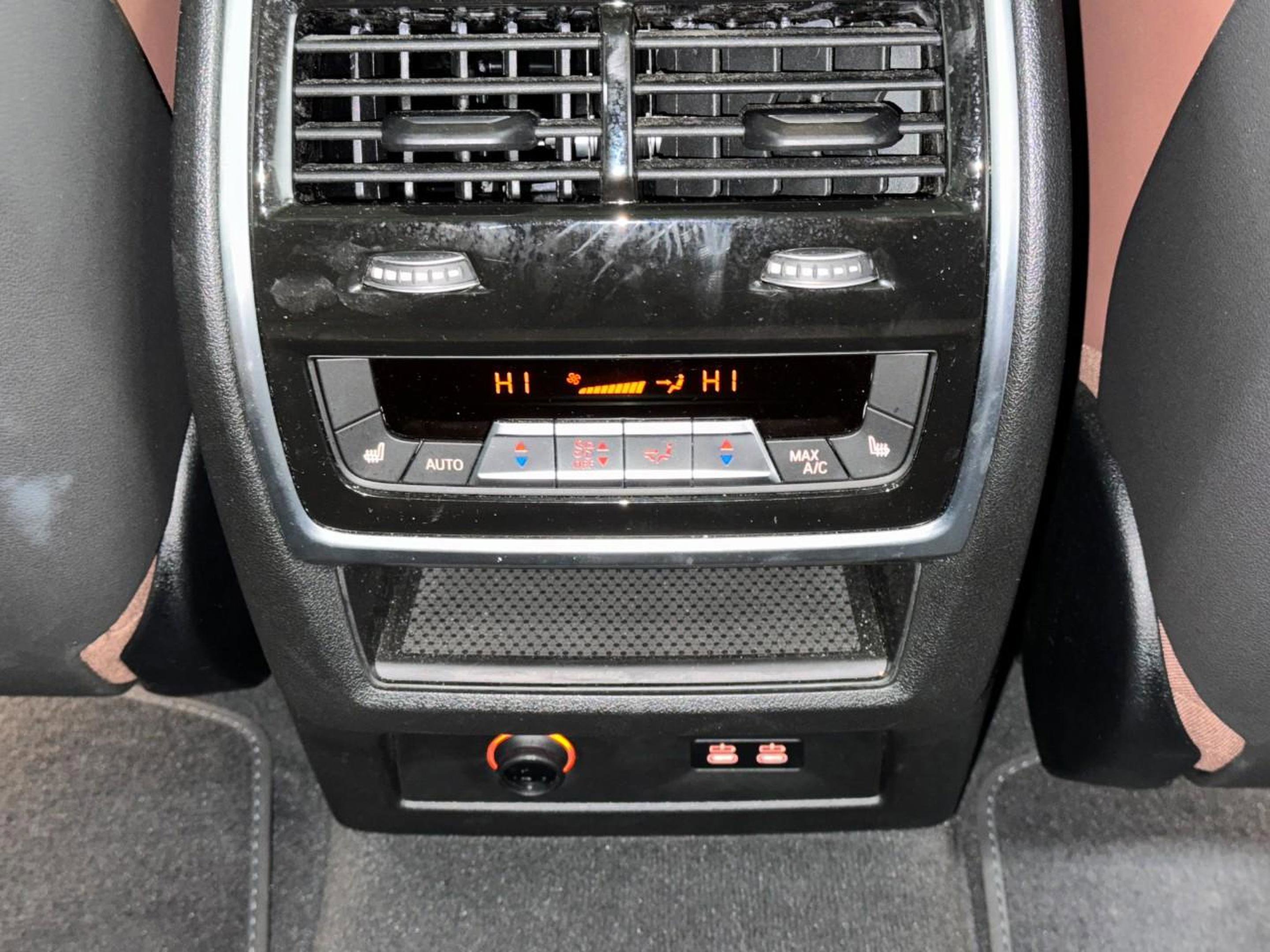 Used 2025 BMW X7 xDrive40i image 13