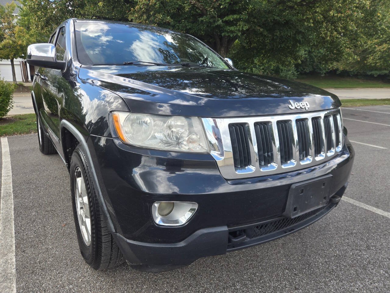 Used 2012 Jeep Grand Cherokee Laredo w/ Laredo E Group AWD/4WD image 15