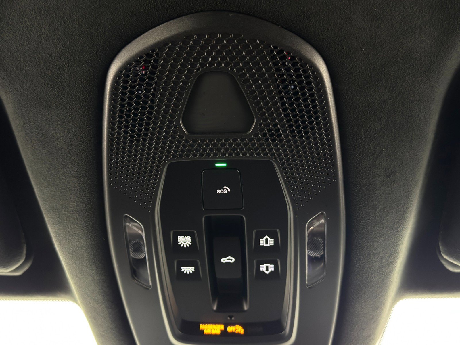 Used 2024 Porsche Cayenne Turbo image 36