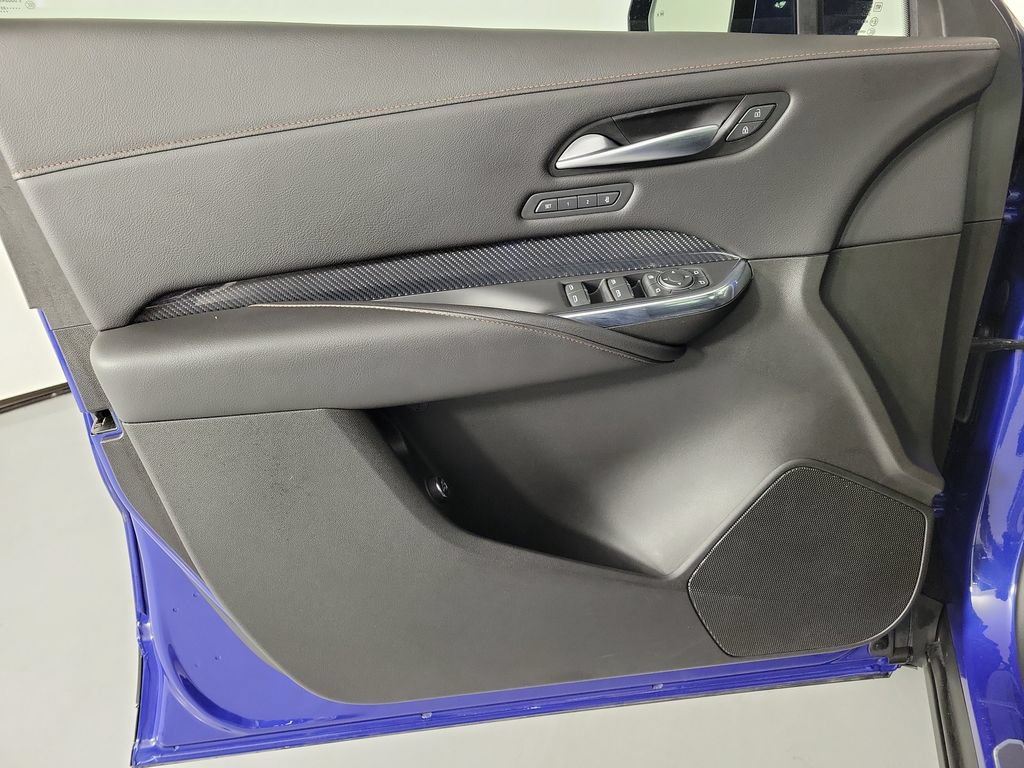 Certified 2023 Cadillac XT4 Sport FWD image 19