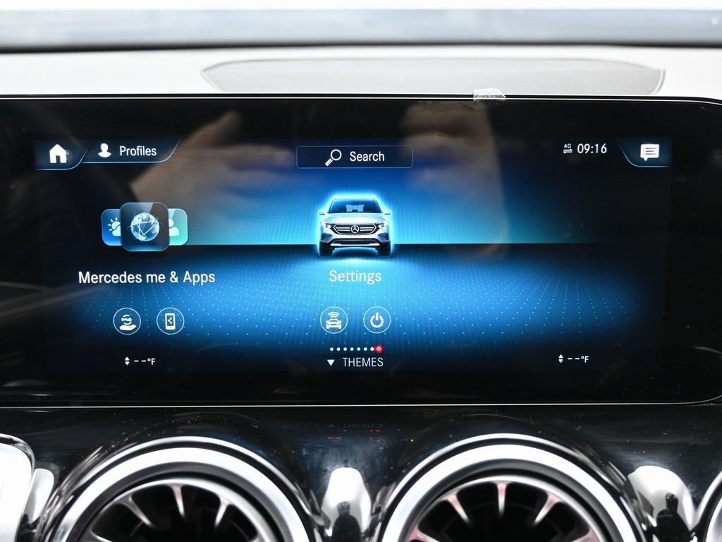 Used 2023 Mercedes-Benz EQB 250+ w/ Exclusive Package image 29