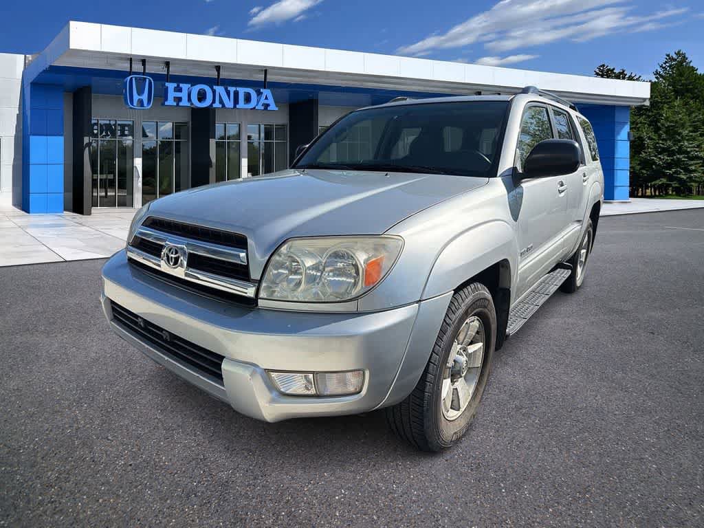 Used 2005 Toyota 4Runner SR5 AWD/4WD image 1