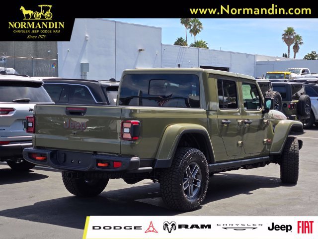 New 2026 Jeep Gladiator Mojave AWD/4WD image 3