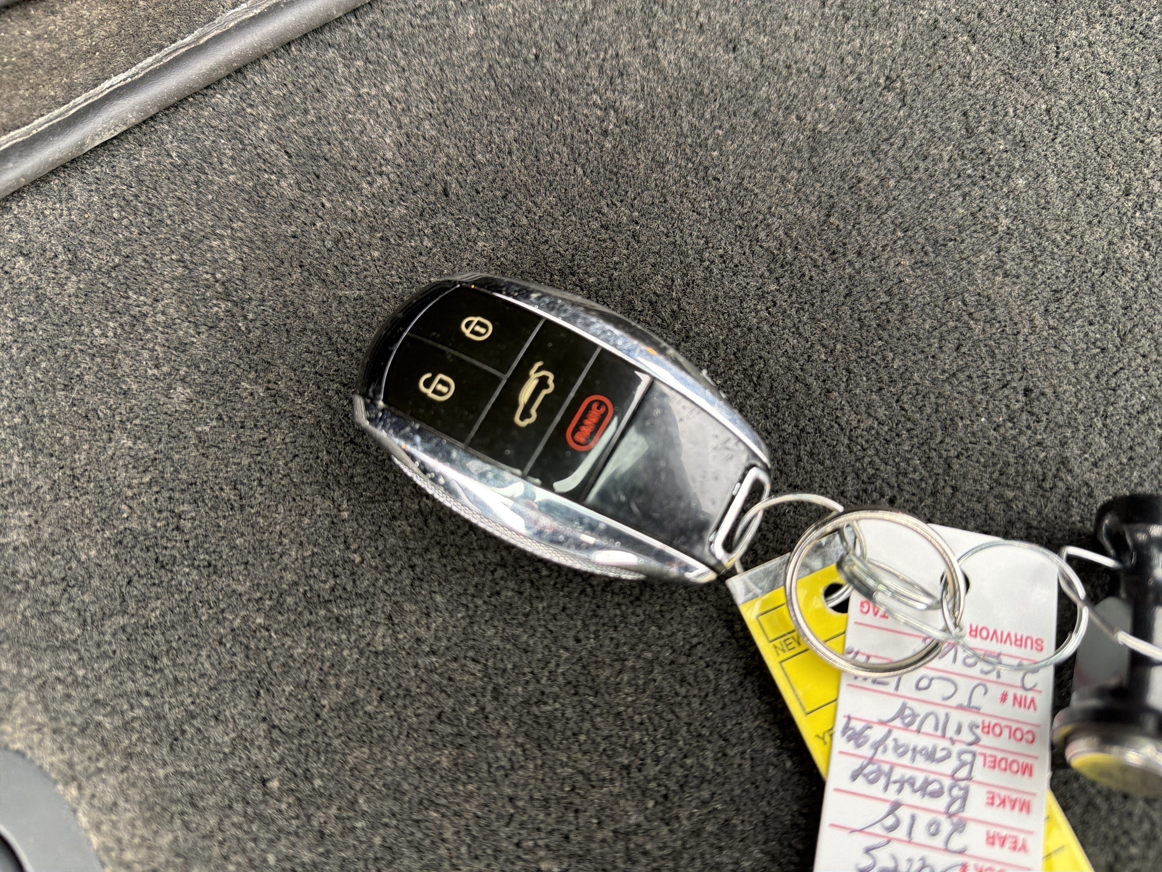 Used 2018 Bentley Bentayga AWD/4WD image 29