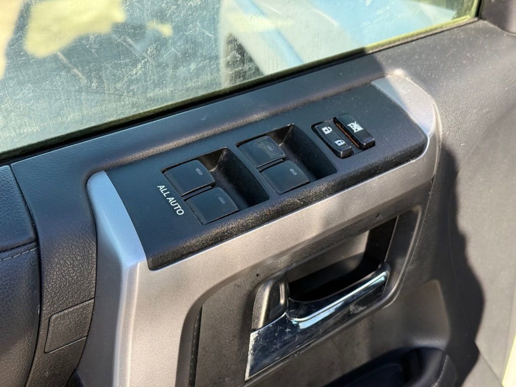 Used 2023 Toyota 4Runner SR5 image 10