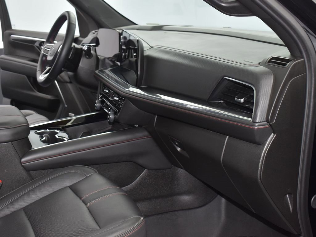 Used 2025 Chevrolet Tahoe RST w/ Comfort Package image 13