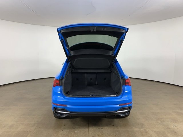 Used 2020 Audi Q3 2.0T Prestige w/ Prestige Package image 12