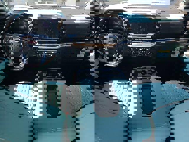 New 2026 GMC Sierra 1500 Elevation image 17