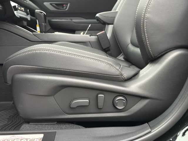 New 2026 Subaru Outback Limited AWD/4WD image 22