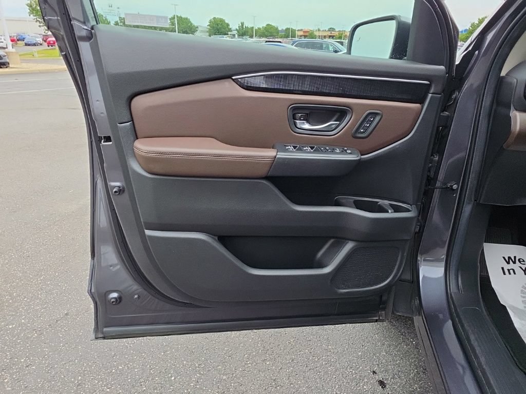 Certified 2024 Honda Pilot Elite image 25