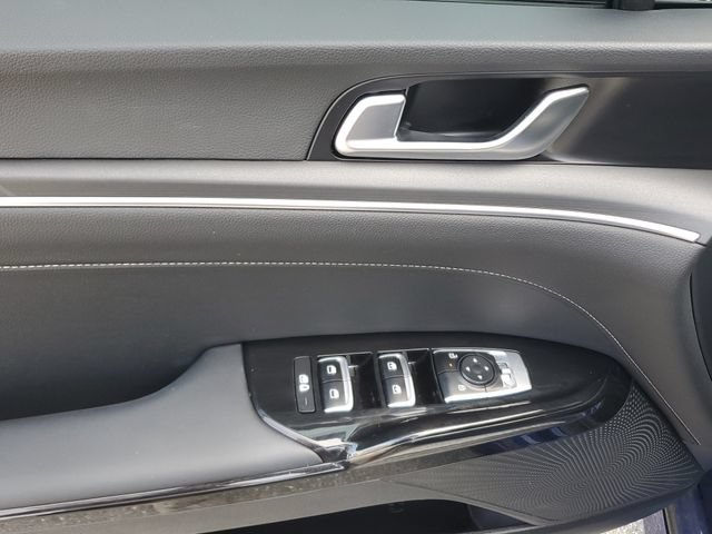 Certified 2025 Kia K5 GT-Line FWD image 17