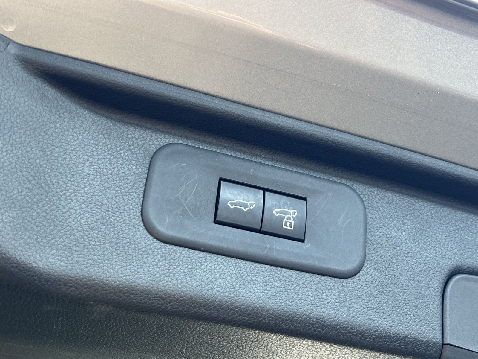 Used 2025 Toyota Grand Highlander AWD image 26