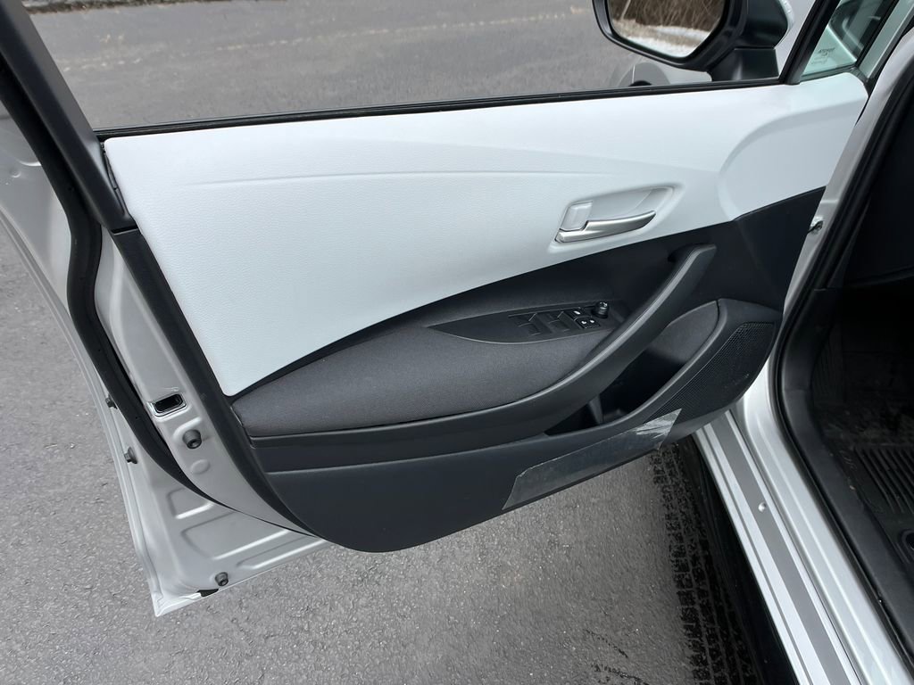 New 2026 Toyota Corolla SE w/ SE Package image 11