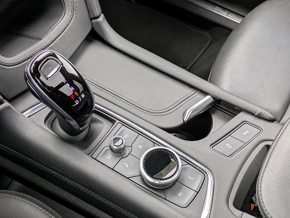 Certified 2025 Cadillac XT5 Premium Luxury image 27