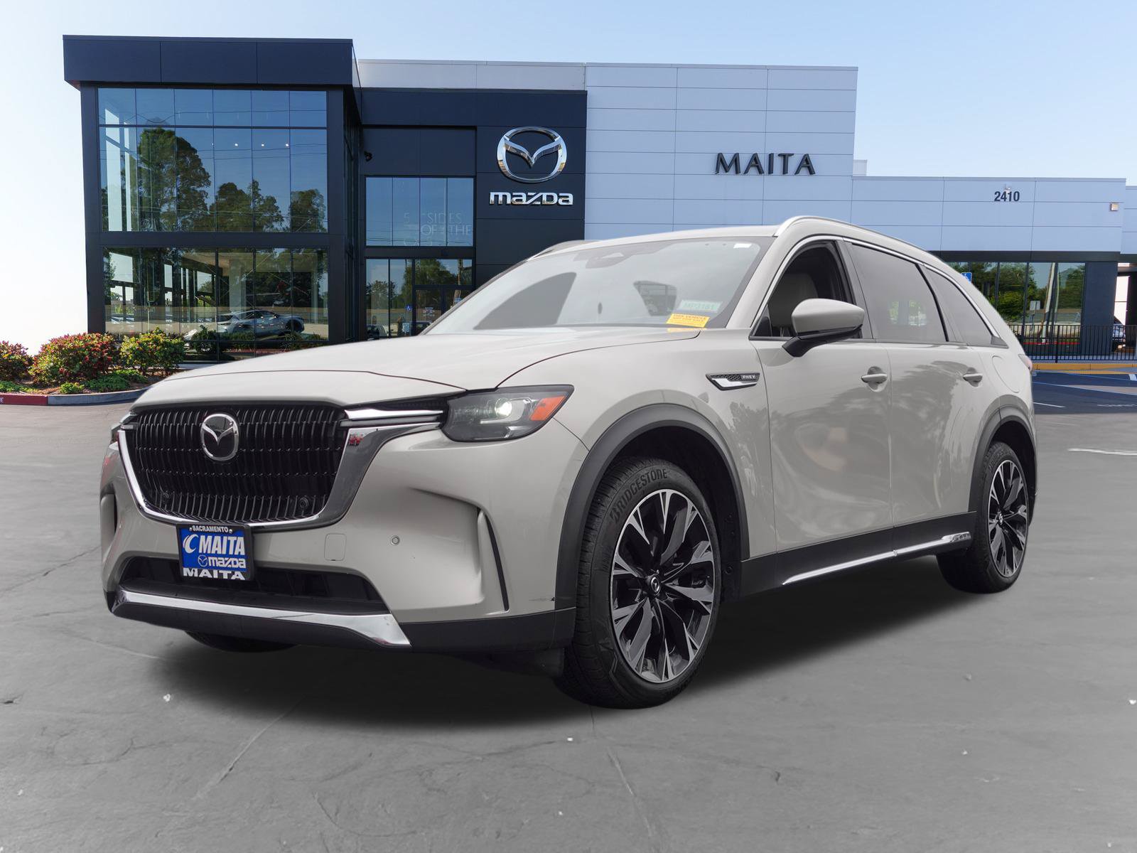 Used 2024 MAZDA CX-90 Plug-In Hybrid w/ Premium Pkg AWD/4WD image 9