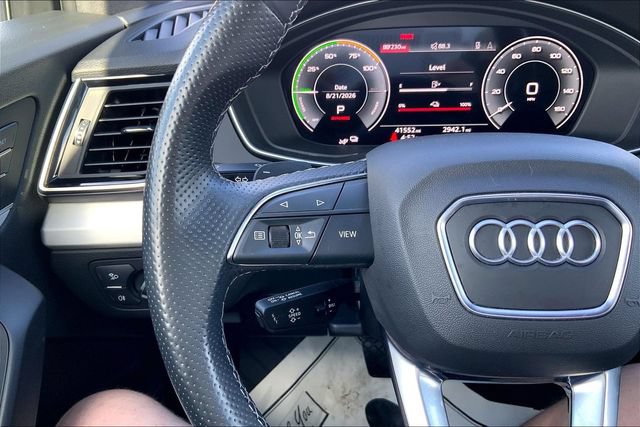 Used 2021 Audi Q5 e Premium Plus w/ Premium Plus Package AWD/4WD image 21