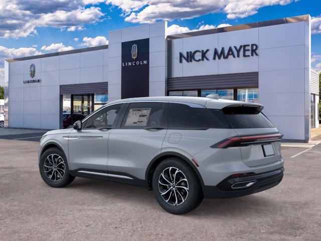 New 2026 Lincoln Nautilus Premier AWD/4WD image 4