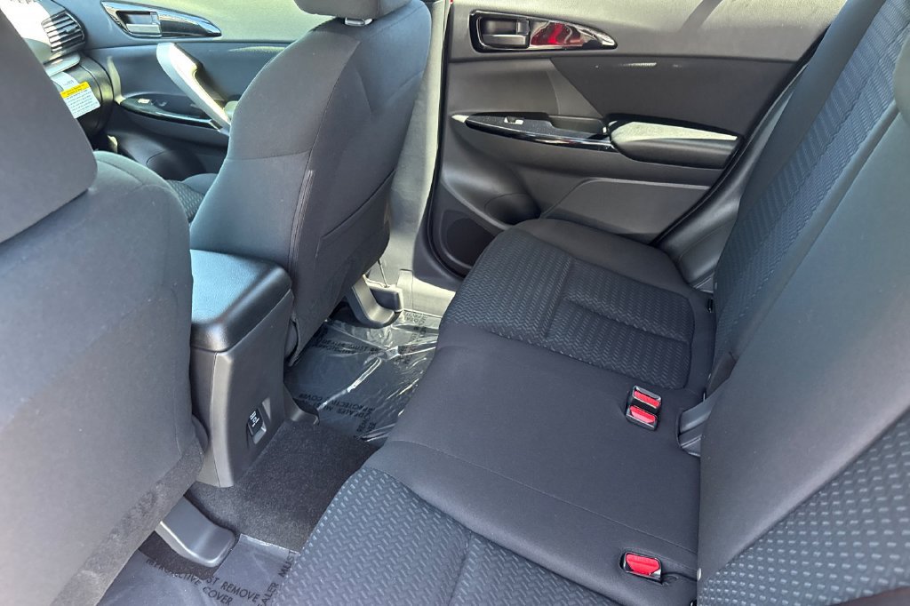 New 2026 Mitsubishi Eclipse Cross LE AWD/4WD image 14