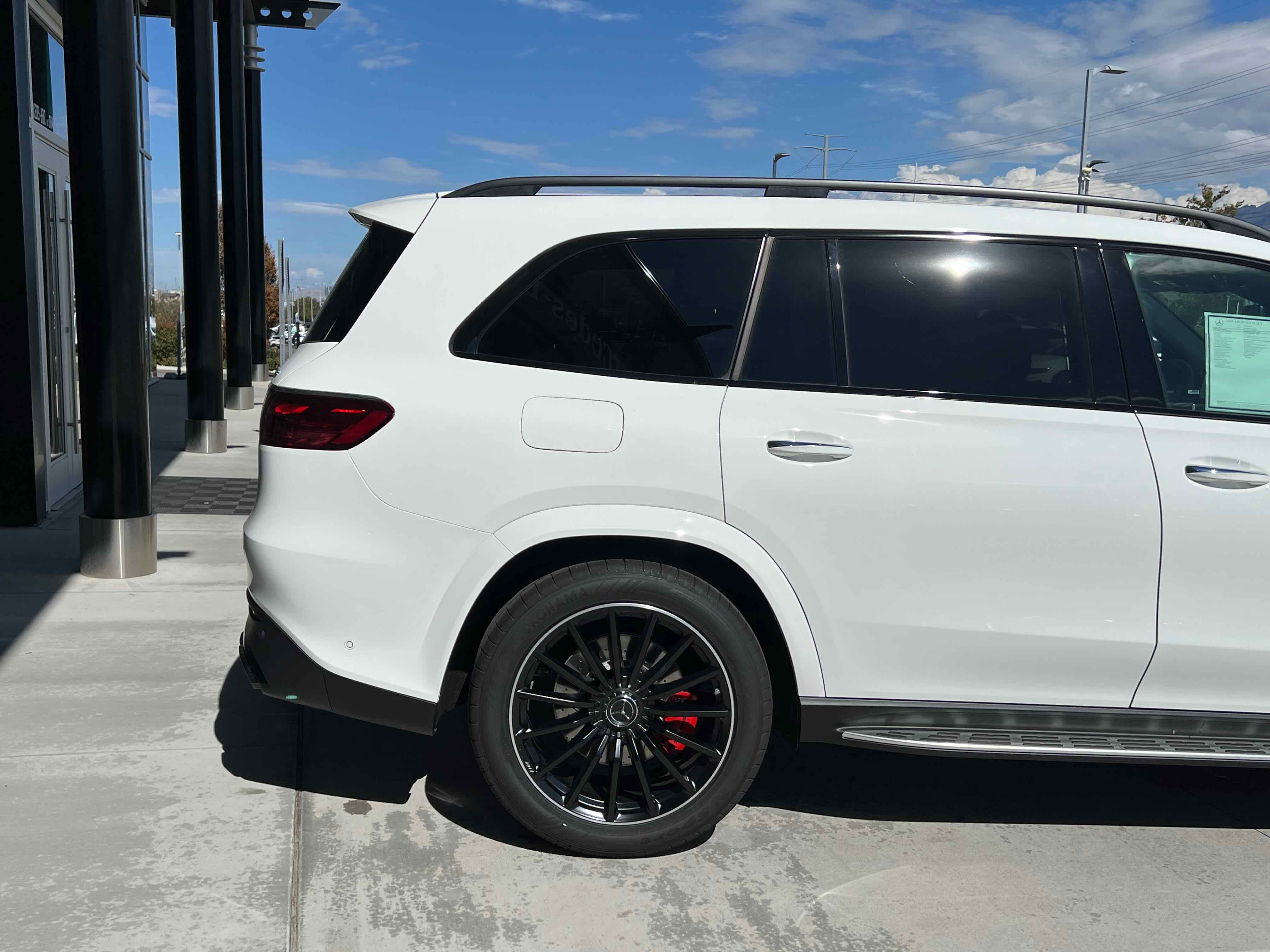 New 2026 Mercedes-Benz GLS 63 AMG 4MATIC image 7
