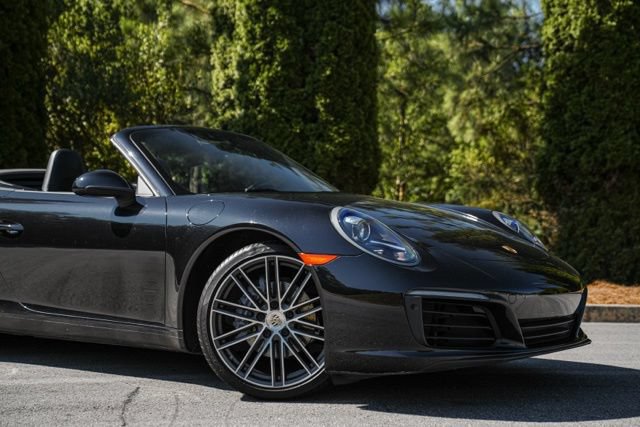 Used 2019 Porsche 911 Carrera RWD image 7