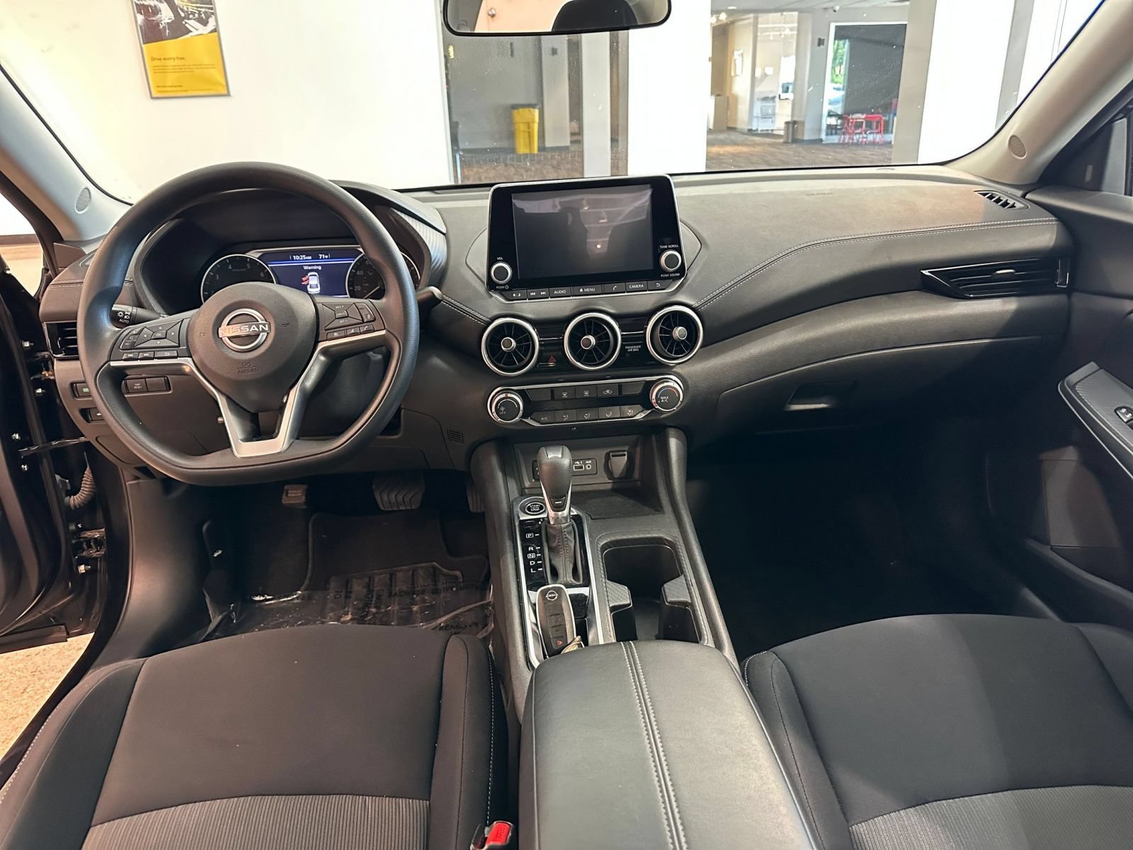 Used 2025 Nissan Sentra SV FWD image 27
