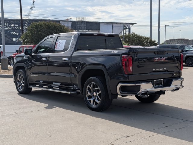 Used 2024 GMC Sierra 1500 SLT AWD/4WD image 9