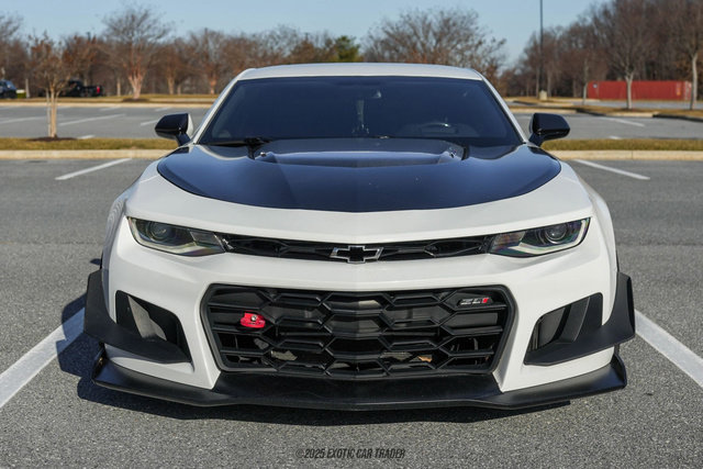 Used 2017 Chevrolet Camaro ZL1 image 13