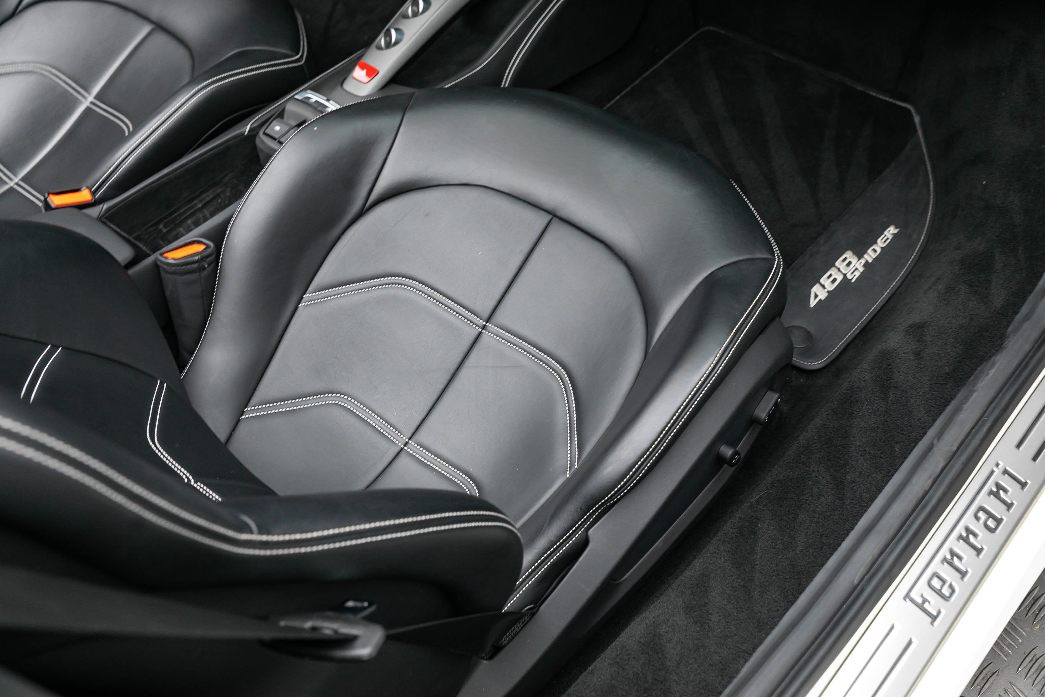 Certified 2019 Ferrari 488 Spider image 40