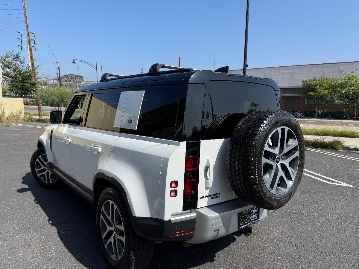 Used 2020 Land Rover Defender 110 HSE AWD/4WD image 5