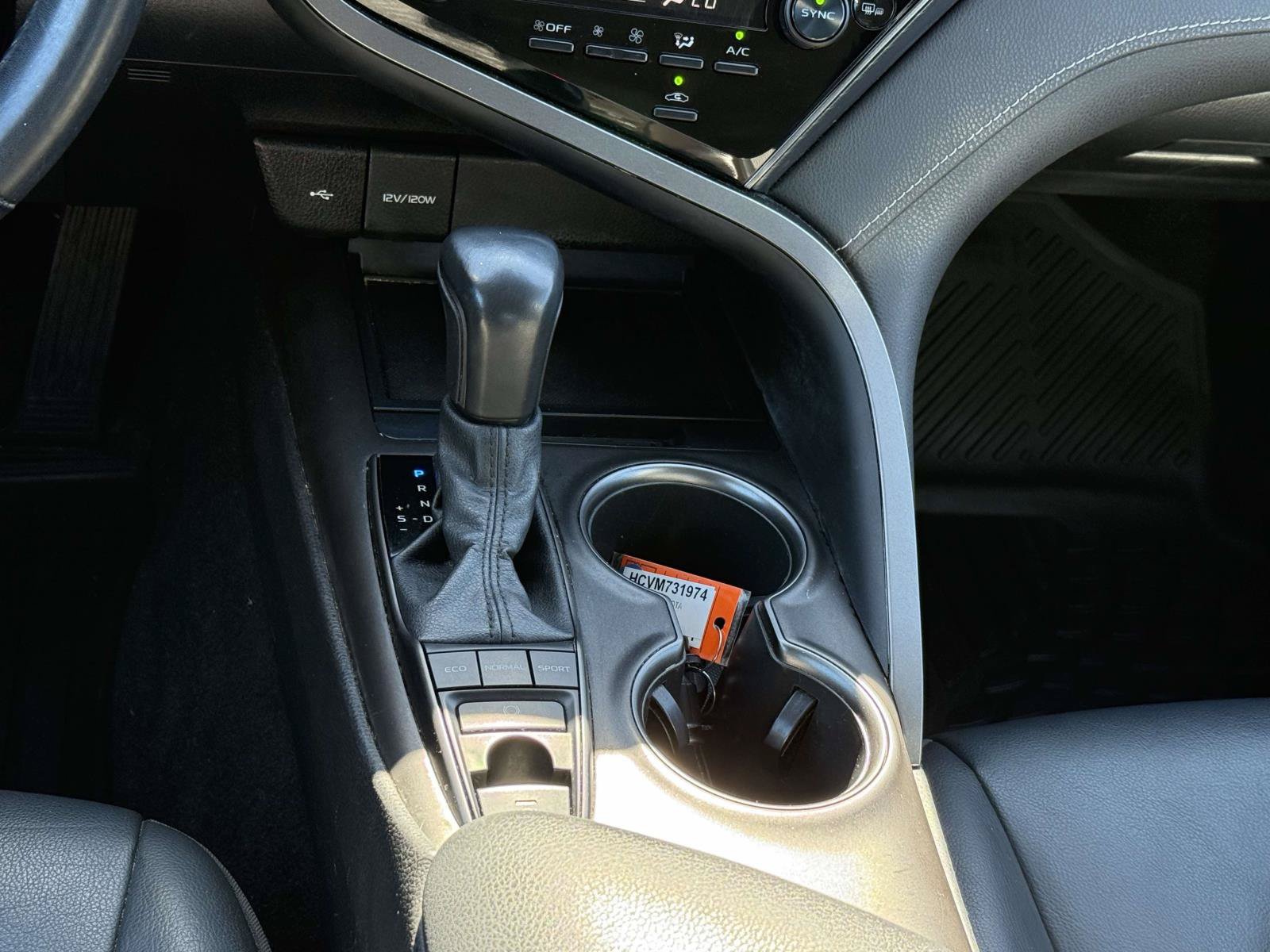Used 2022 Toyota Camry SE w/ Convenience Package AWD/4WD image 19