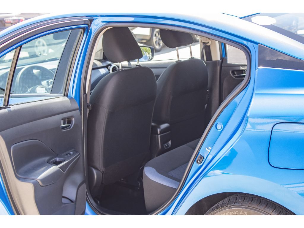 Used 2023 Nissan Versa SV FWD image 14