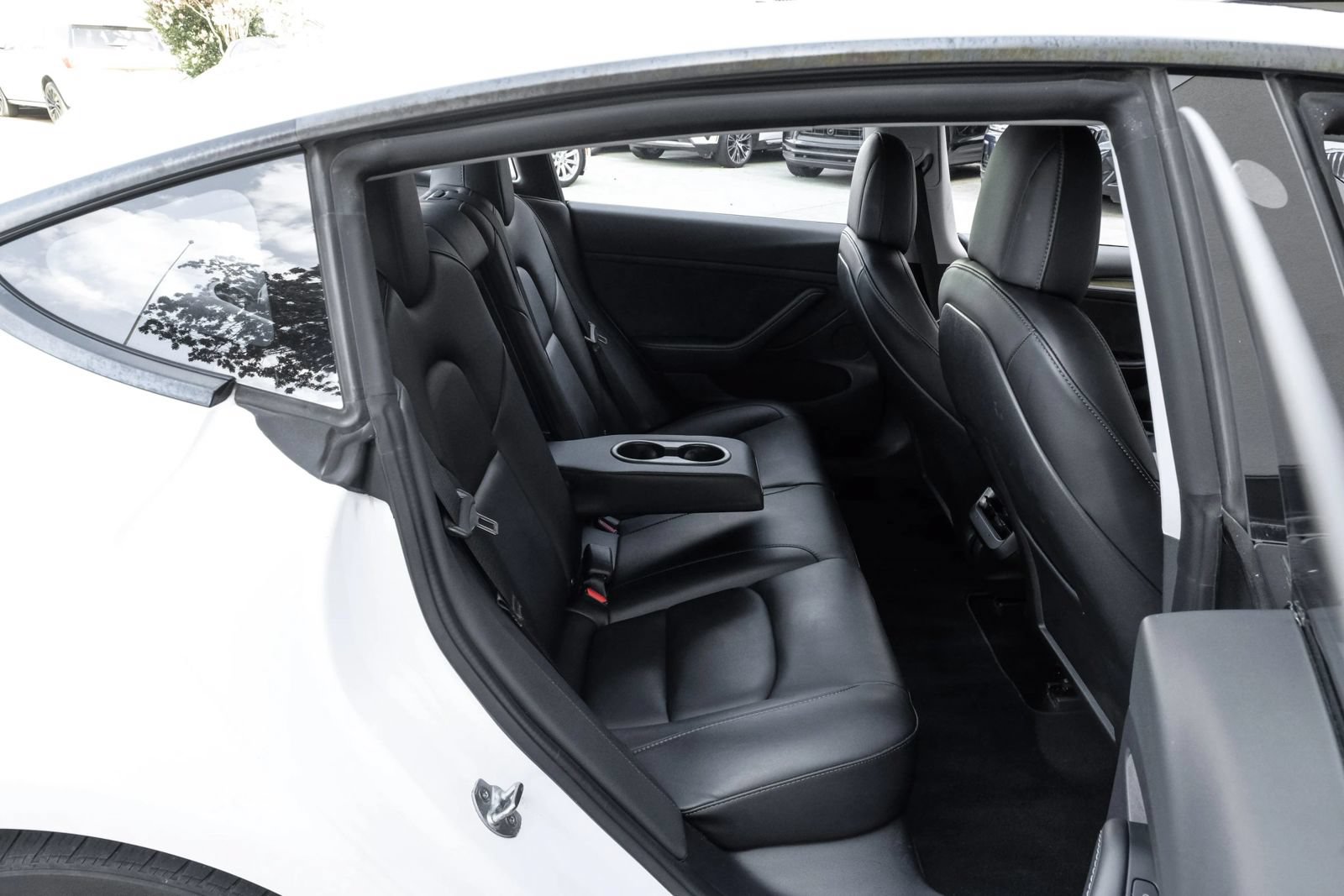 Used 2022 Tesla Model 3 Long Range AWD/4WD image 37