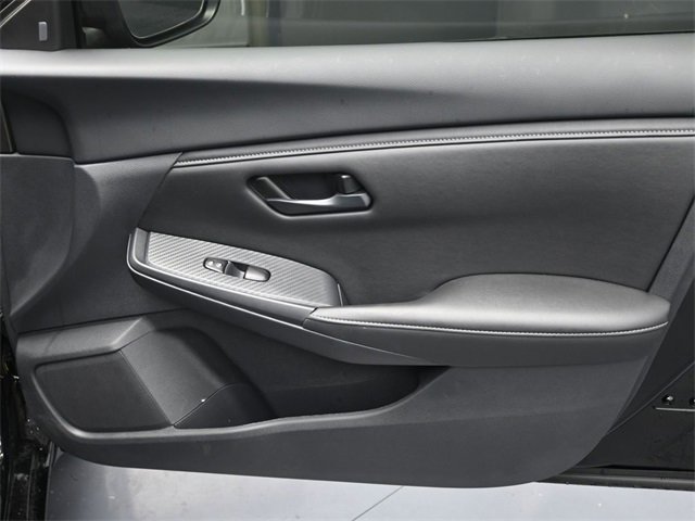 Used 2025 Nissan Sentra S image 32