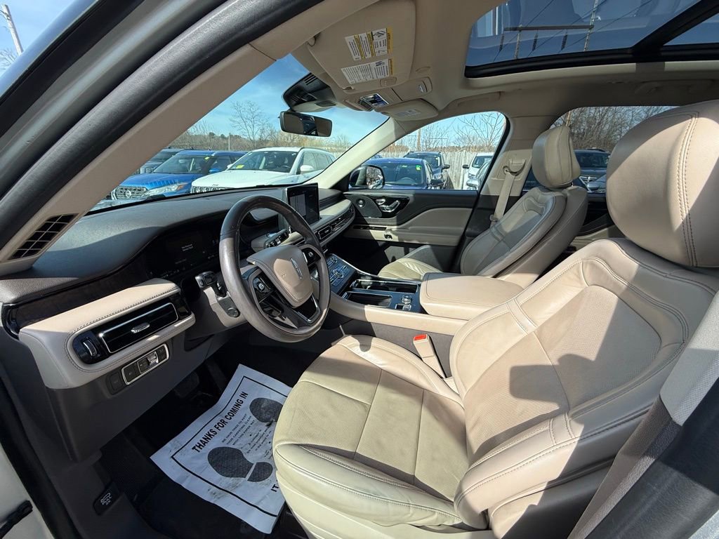Used 2020 Lincoln Aviator Reserve w/ Equipment Group 201A AWD/4WD image 18