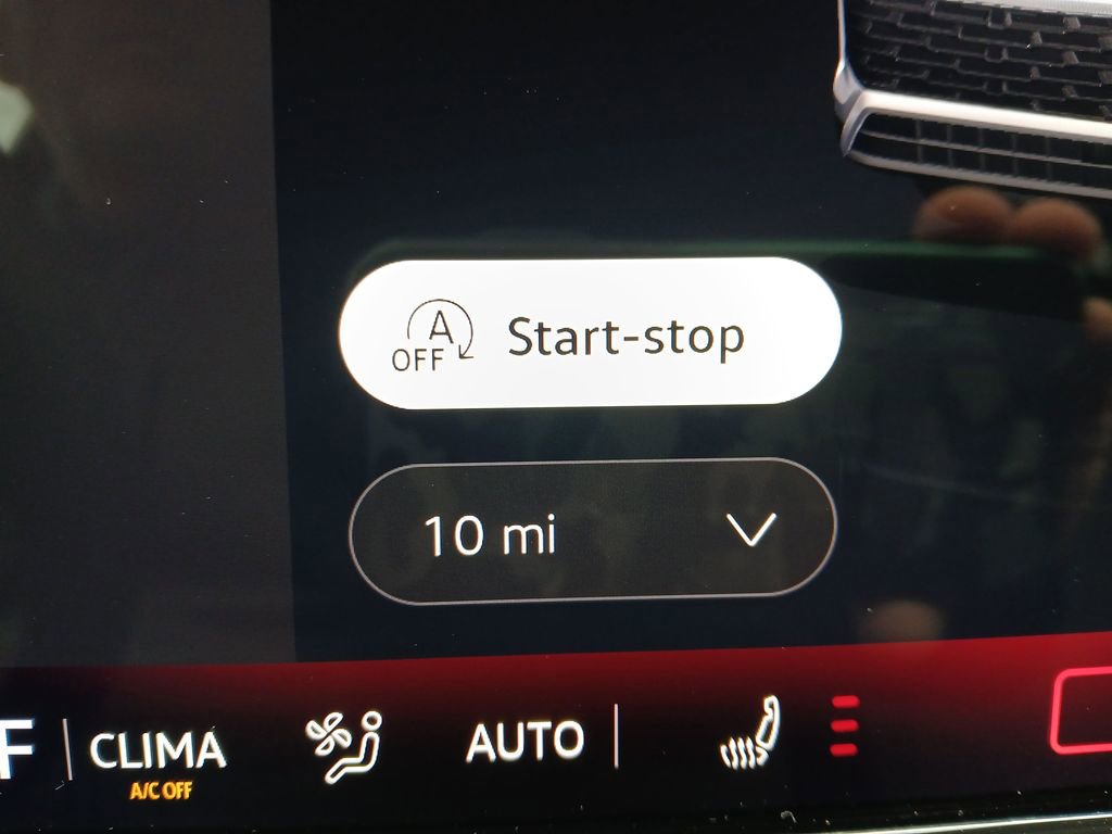 Used 2026 Volkswagen Tiguan SE image 16