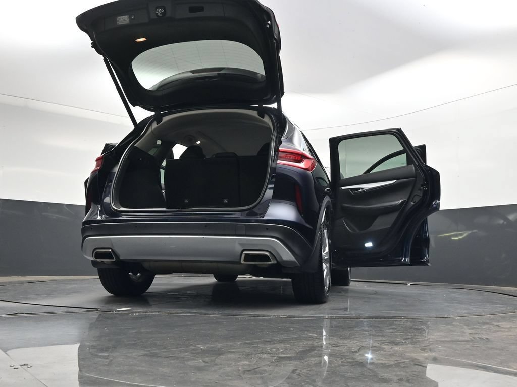 Used 2020 INFINITI QX50 Luxe w/ Navigation Package AWD/4WD image 40