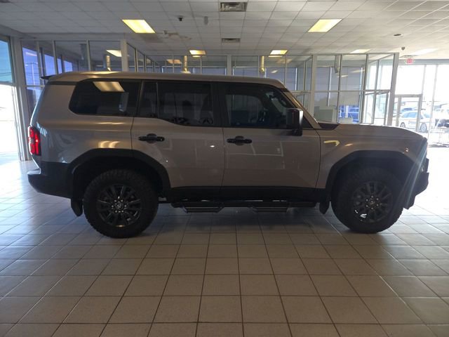 Used 2025 Toyota Land Cruiser 1958 image 9