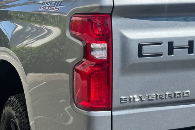 Used 2024 Chevrolet Silverado 1500 LT Trail Boss w/ Convenience Package II AWD/4WD image 47