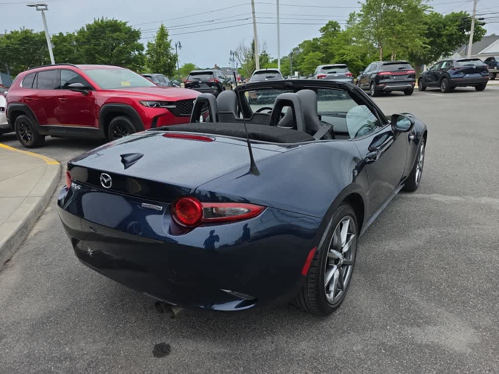 Used 2021 MAZDA MX-5 Miata Grand Touring RWD image 12